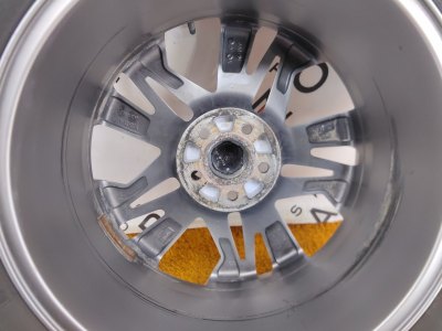 Колесо Скад Ультима R18 5x108, Ikon tyres 235/55 R18, зимнее, шипы