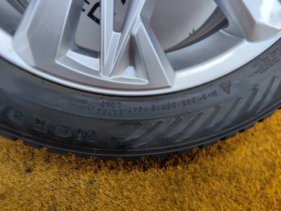 Колесо Скад Ультима R18 5x108, Ikon tyres 235/55 R18, зимнее, шипы