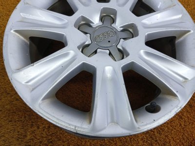 Диск литой Audi A1 R15 5x100 ET34
