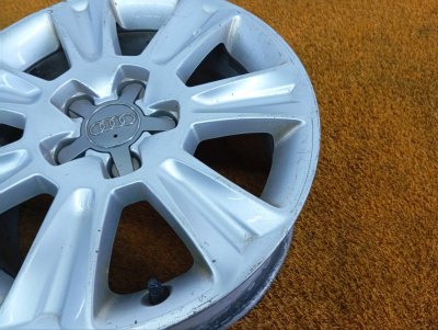 Диск литой Audi A1 R15 5x100 ET34