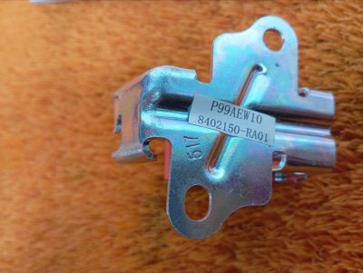 Ручка открывания капота