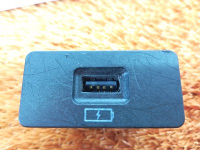 Разъем USB