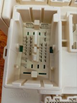 91955D9570, 91955-D9570, 91957-H0200, 91955-D9510, 91950-D9650, 954A0F1330 Блок предохранителей Kia Sportage 2019 фото 5
