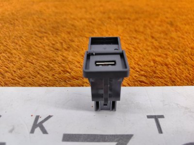 Разъем USB