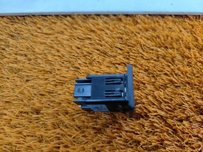 Разъем USB+AUX