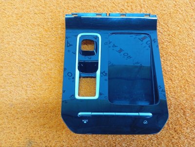 Накладка центральной консоли