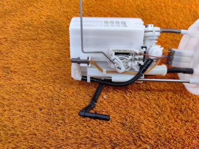 Бензонасос