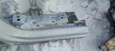 Порог с центральной стойкой