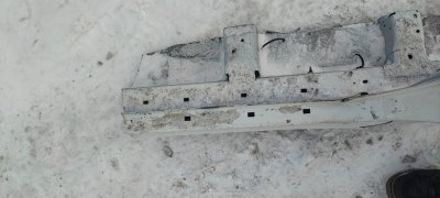 Порог с центральной стойкой