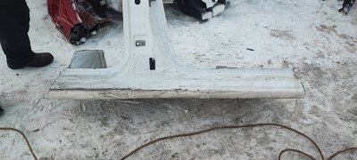 Порог с центральной стойкой