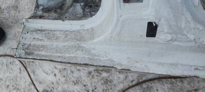 Порог с центральной стойкой