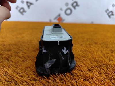 Блок управления корректора фар