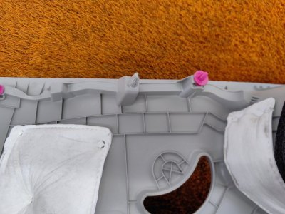 Накладка на стойку кузова