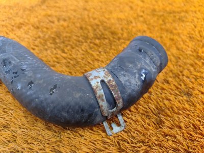 Патрубок радиатора