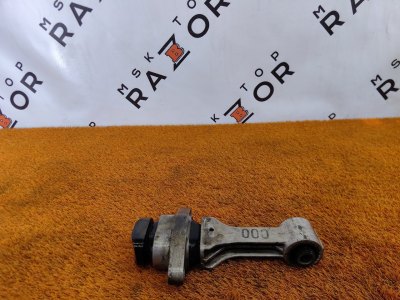 Подушка двигателя