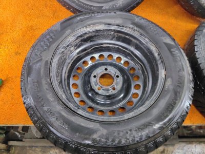 Колесо Hyundai Creta R16 5x114.3, Kumho 205/65 R16, зимнее, липучка
