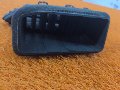 Дефлектор воздушный