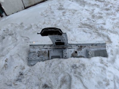 Порог с центральной стойкой