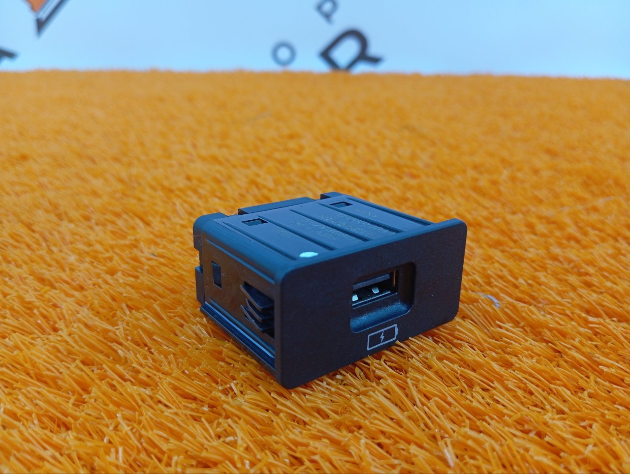 Разъем USB