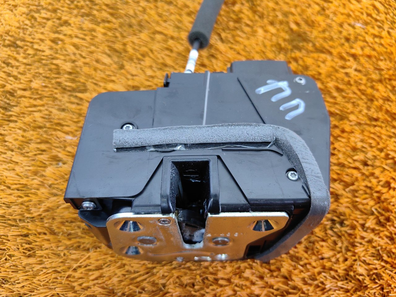 Замок двери