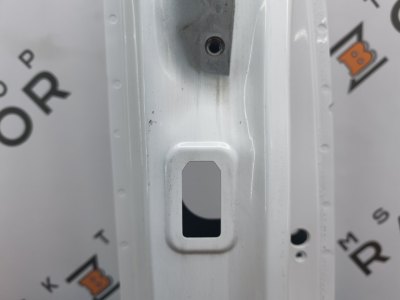 Порог с центральной стойкой