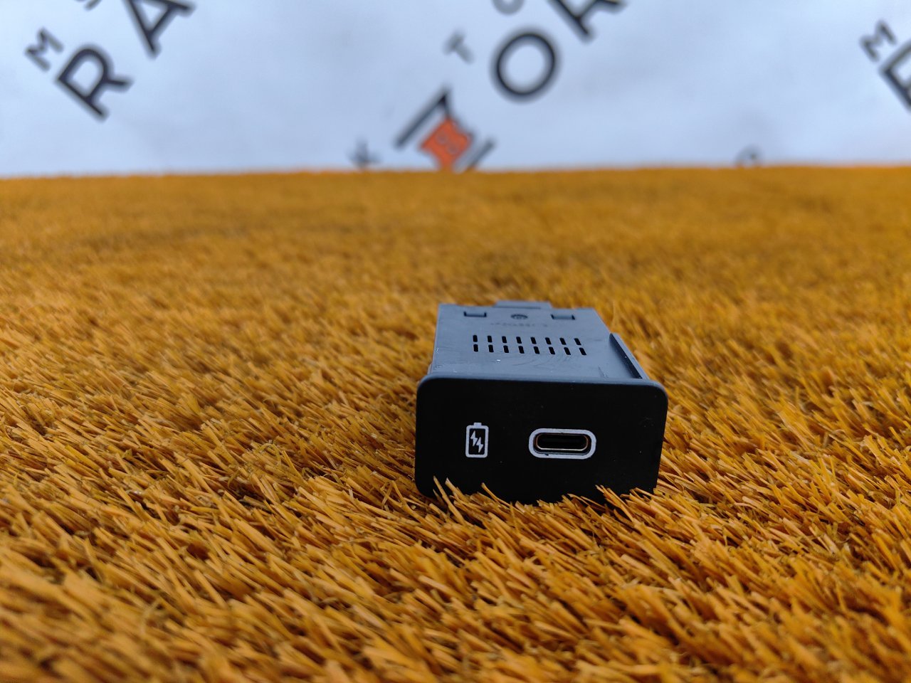 Разъем USB