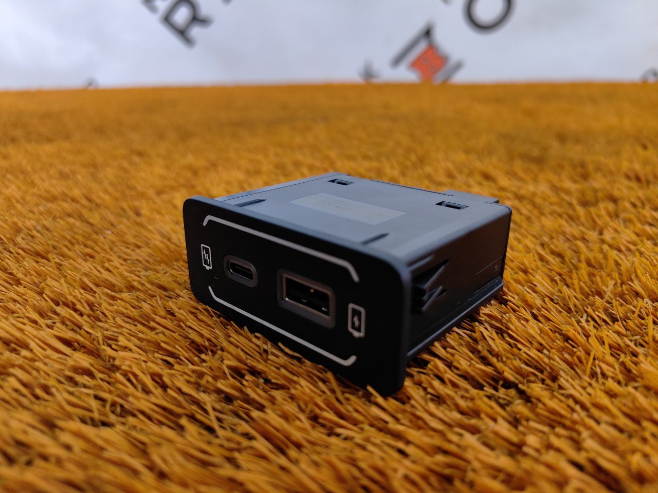 Разъем USB
