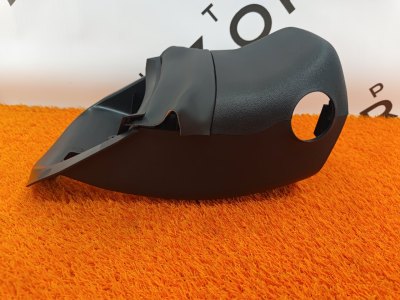 Кожух рулевой колонки