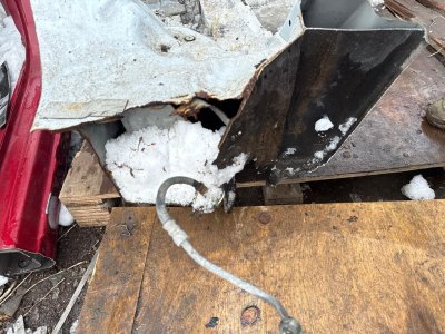 Порог с центральной стойкой