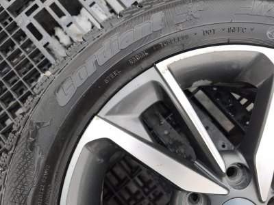 Колесо Geely Coolray R16 5x114.3, Cordiant 215/60 R16, зимнее, липучка