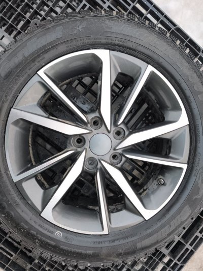Колесо Geely Coolray R16 5x114.3, Cordiant 215/60 R16, зимнее, липучка