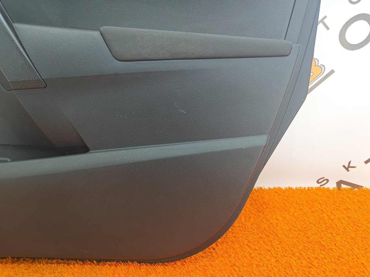Обшивка двери