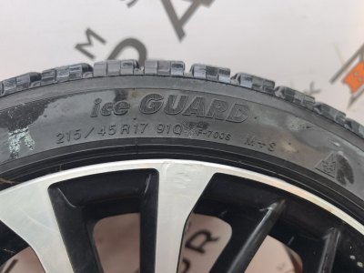Колесо Restyle НЕ ОРИГИНАЛ R17 5x114.3, Yokohama 215/45 R17, зимнее, липучка