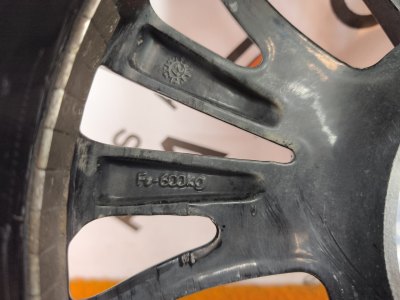 Колесо Restyle НЕ ОРИГИНАЛ R17 5x114.3, Yokohama 215/45 R17, зимнее, липучка