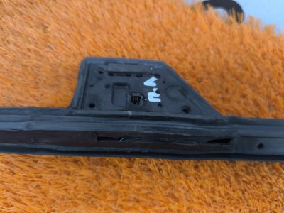 Уплотнитель двери