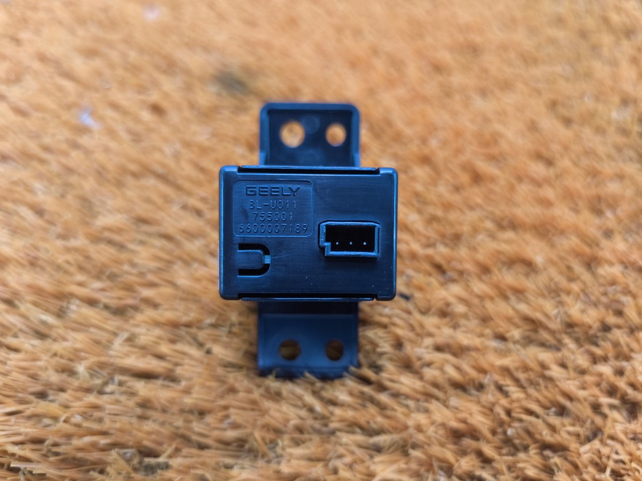 Разъем USB