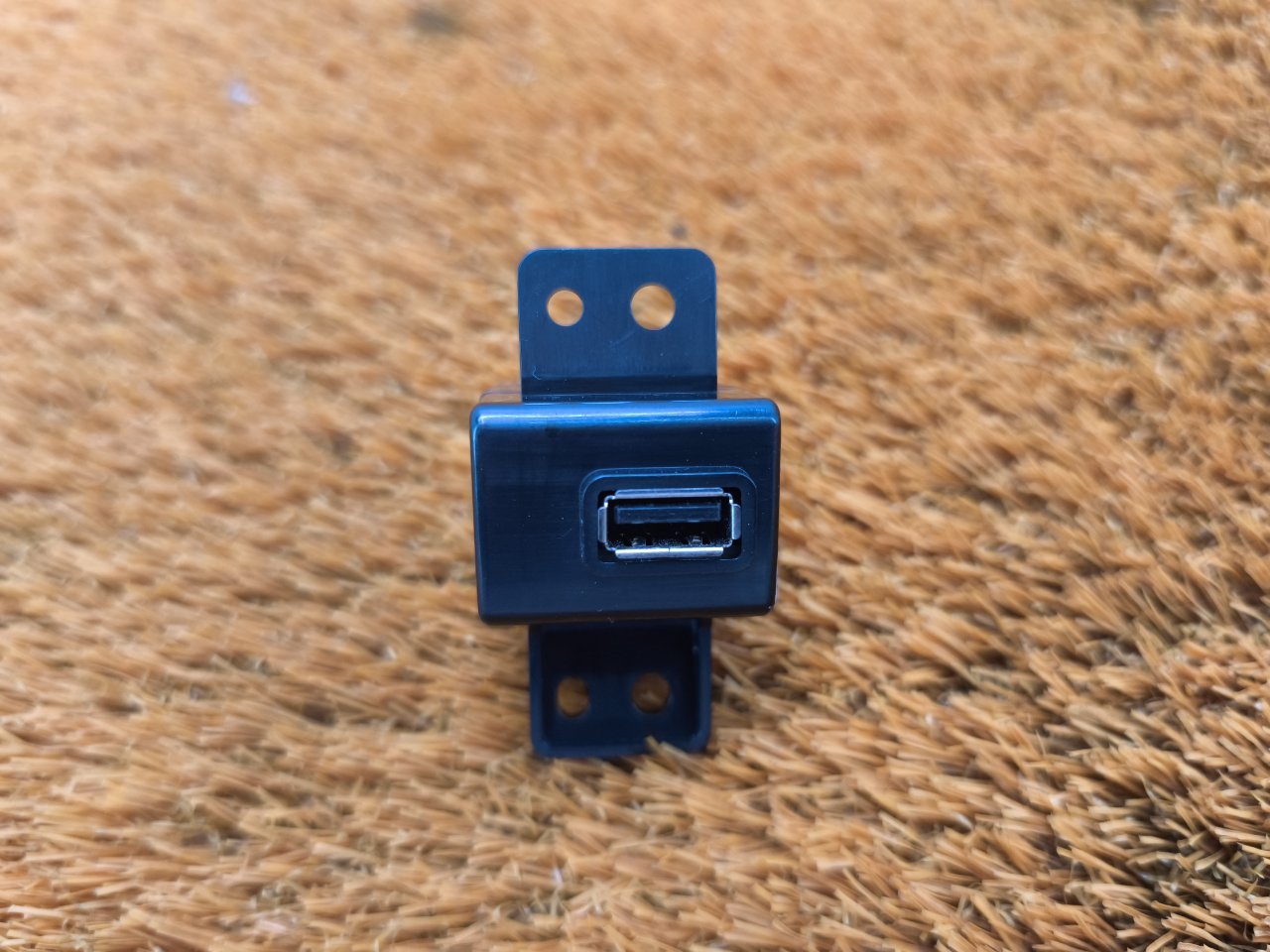 Разъем USB