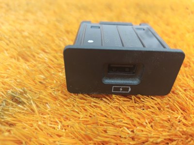 Разъем USB
