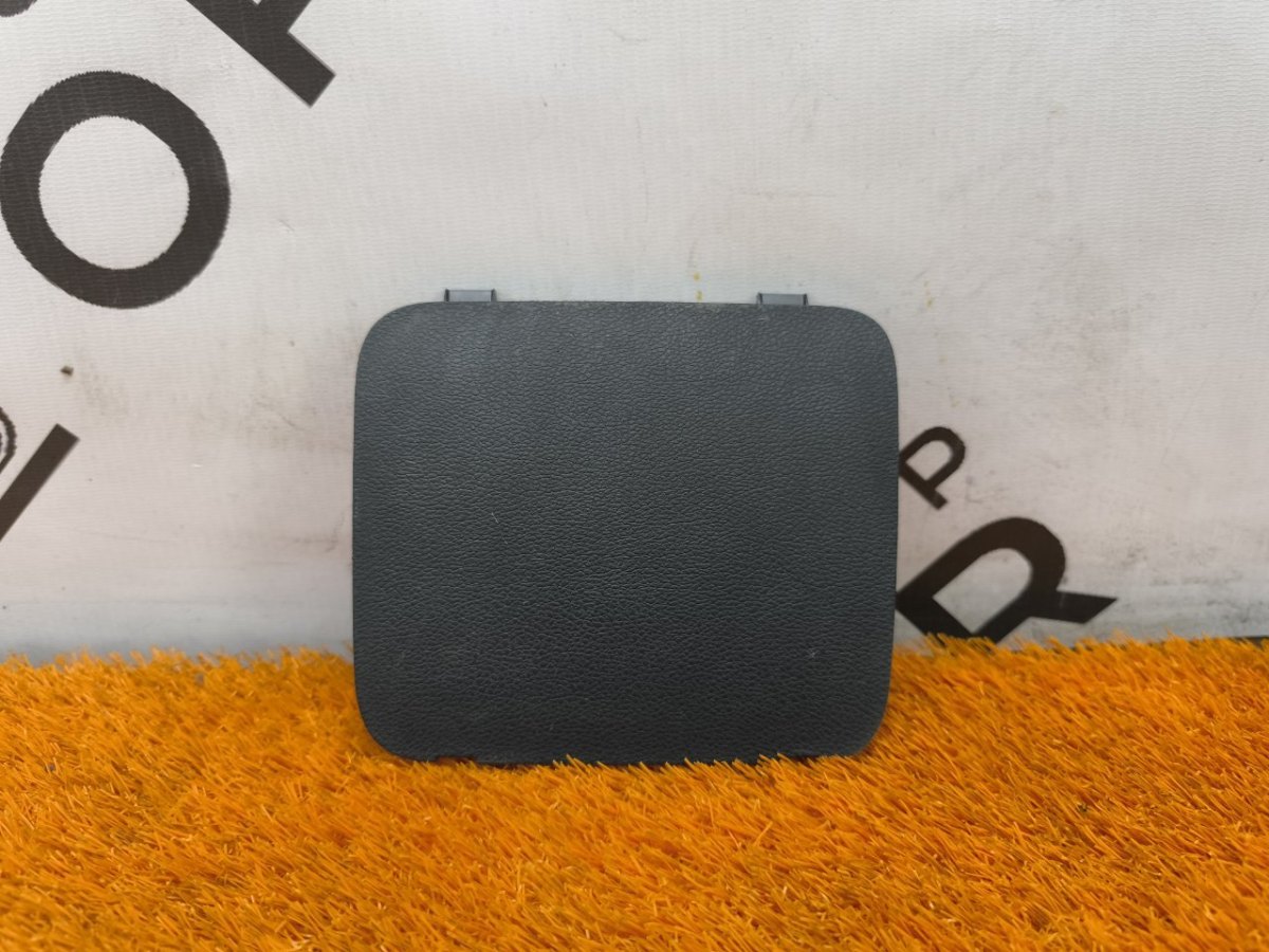 6600041751742 Крышка блока предохранителей Geely Coolray 2022 фото 1