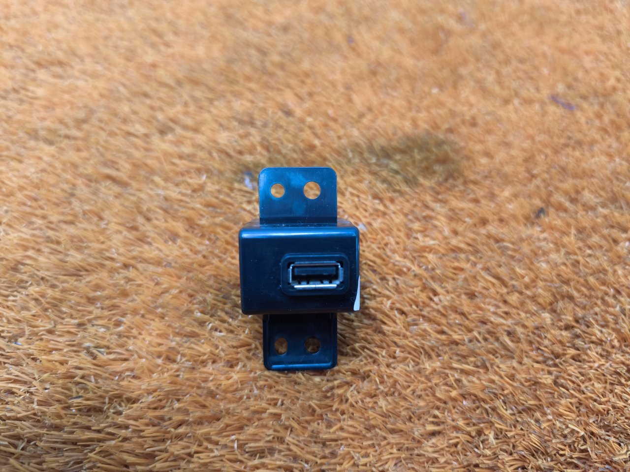 Разъем USB