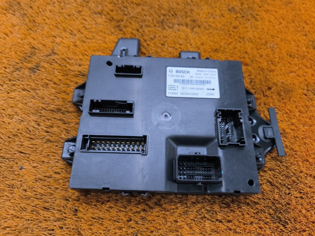6600012959, 6600006691 Блок комфорта Geely Coolray 2022 фото 1