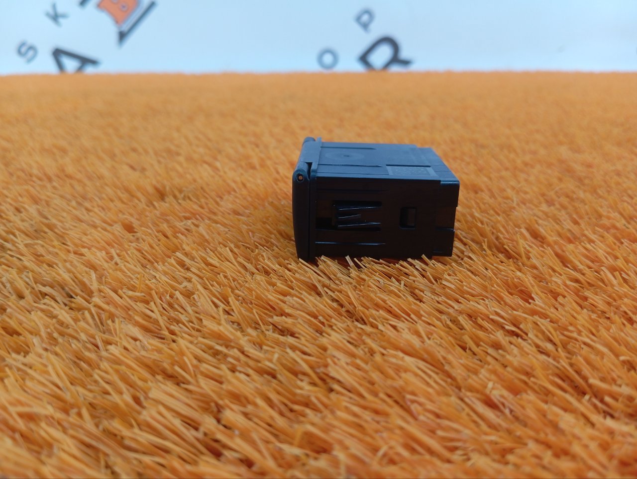Разъем USB