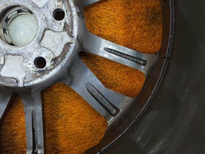 Колесо Geely Coolray R17 5x114.3, Cordiant 215/60 R17, зимнее, липучка