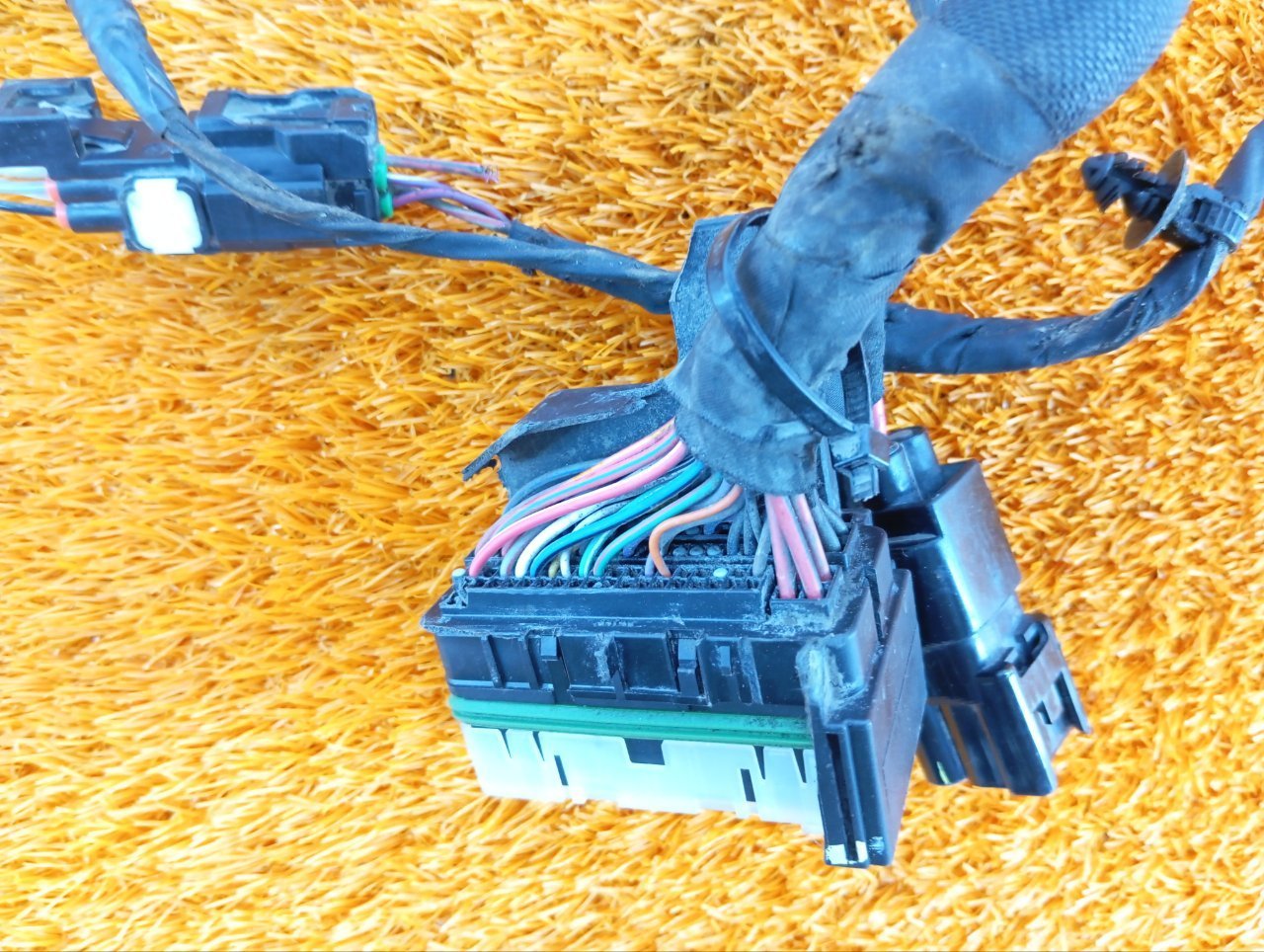 Проводка подкапотная