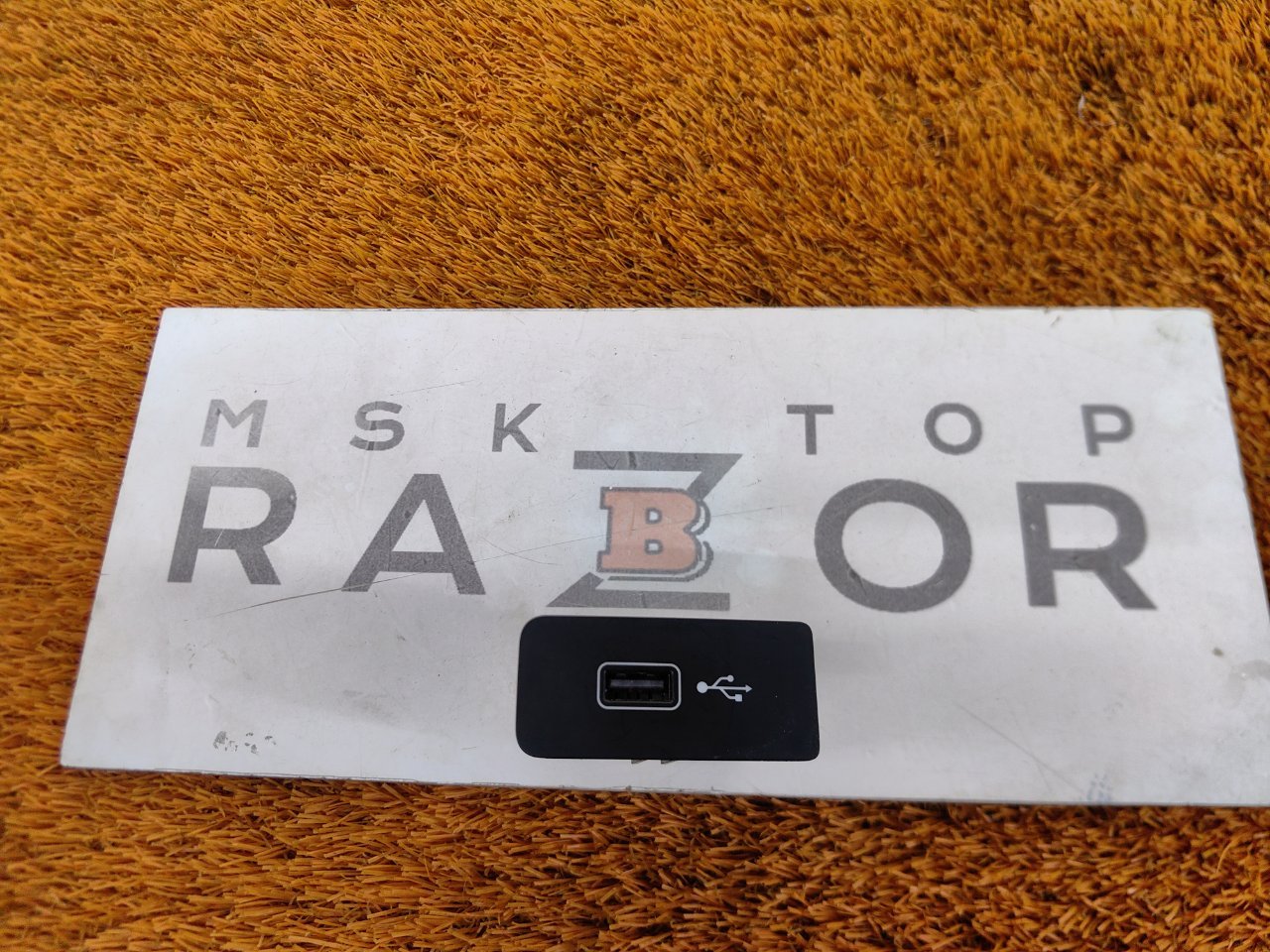 Разъем USB
