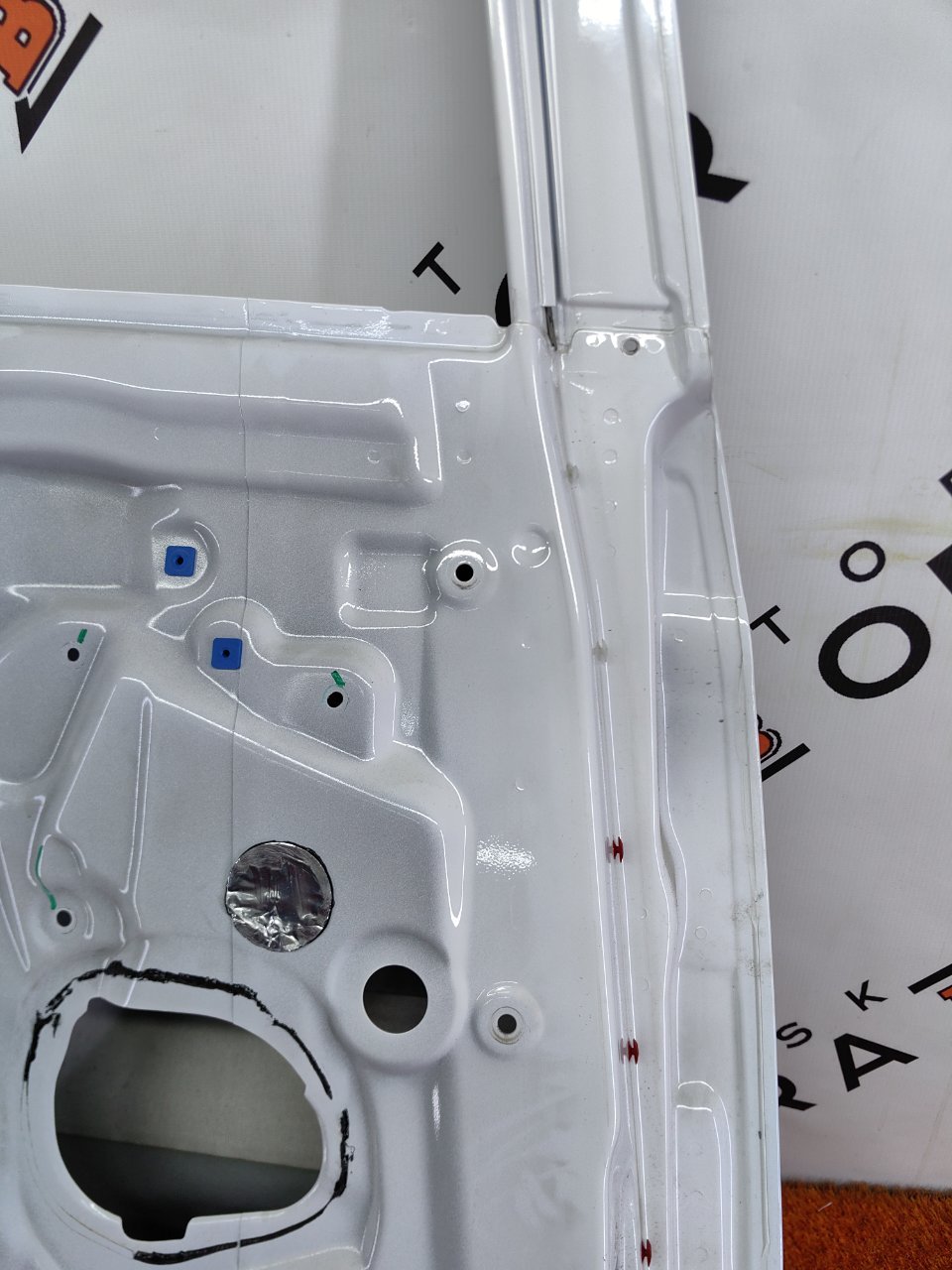 Дверь