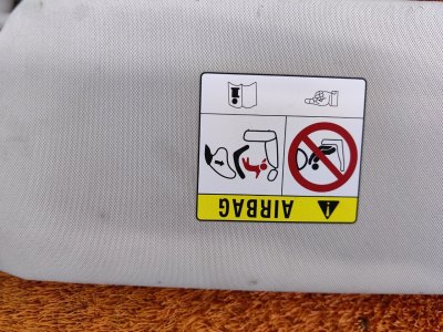Козырек солнцезащитный