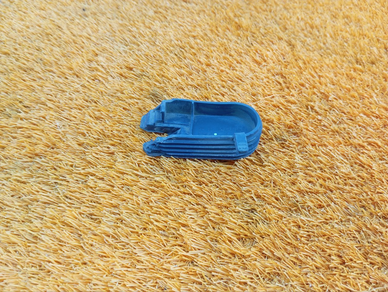 04E103037D Заглушка Skoda Rapid 2021 фото 6