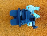 8W082750305S, 8W082750305 Замок багажника Audi A4 2020 фото 4