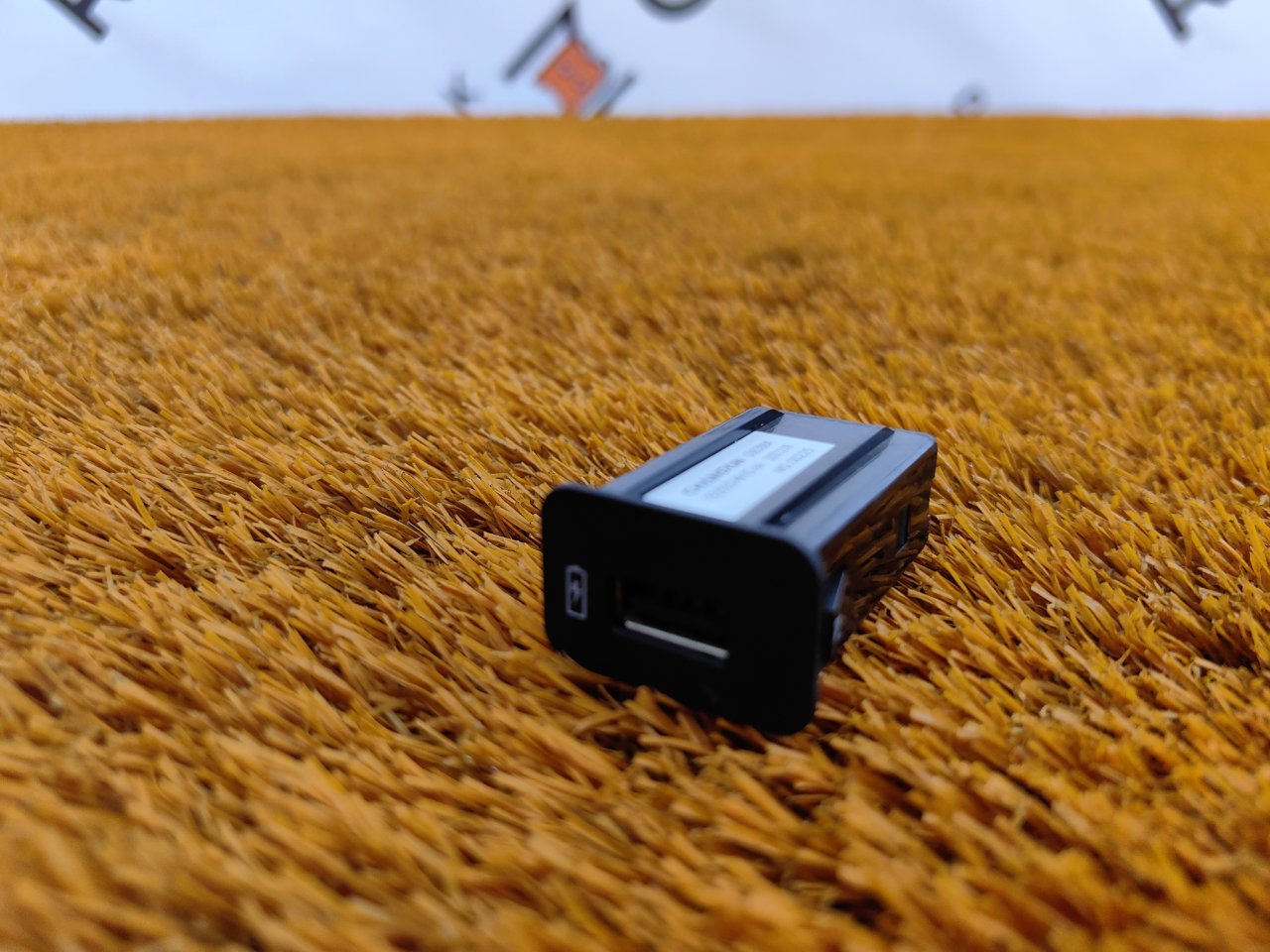 Разъем USB